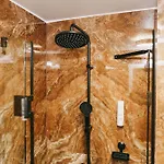 Appartamento 7 Main Square Boutique - Kullassepa *