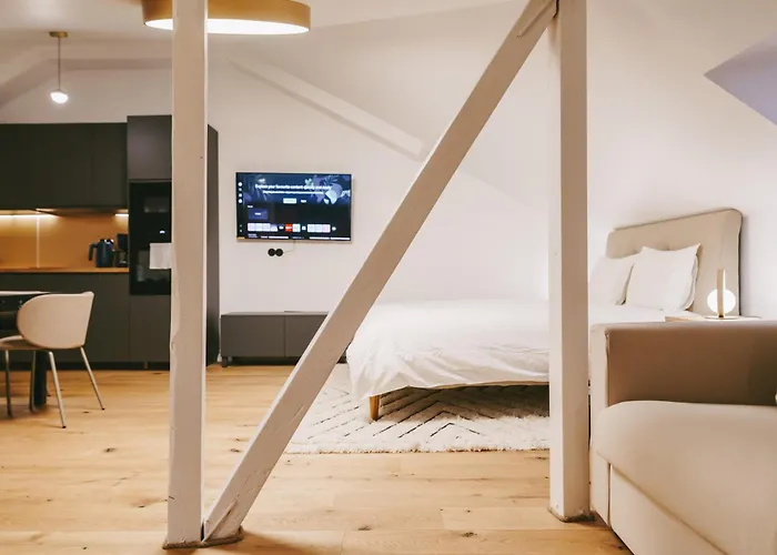 7 Main Square Boutique - Kullassepa Apartman