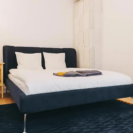 Kullassepa Boutique - Square View טאלין