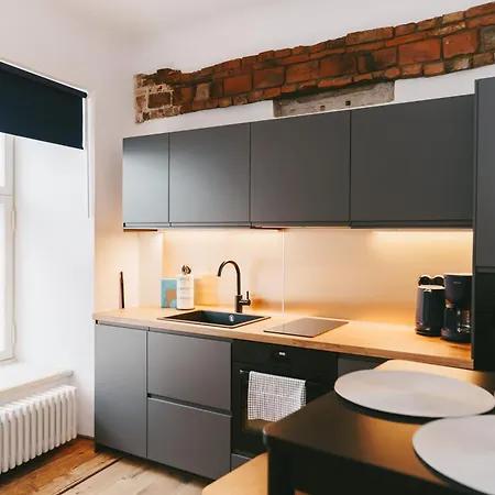 Kullassepa Boutique - Square View * טאלין