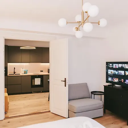 Kullassepa Boutique - Square View *