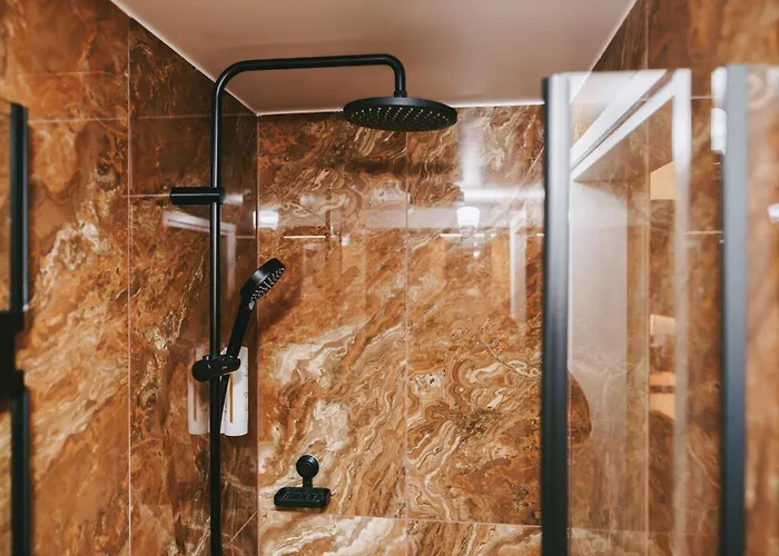 7 Main Square Boutique - Kullassepa تالين