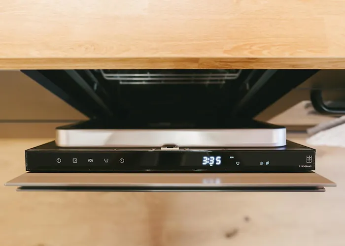 7 Main Square Boutique - Kullassepa